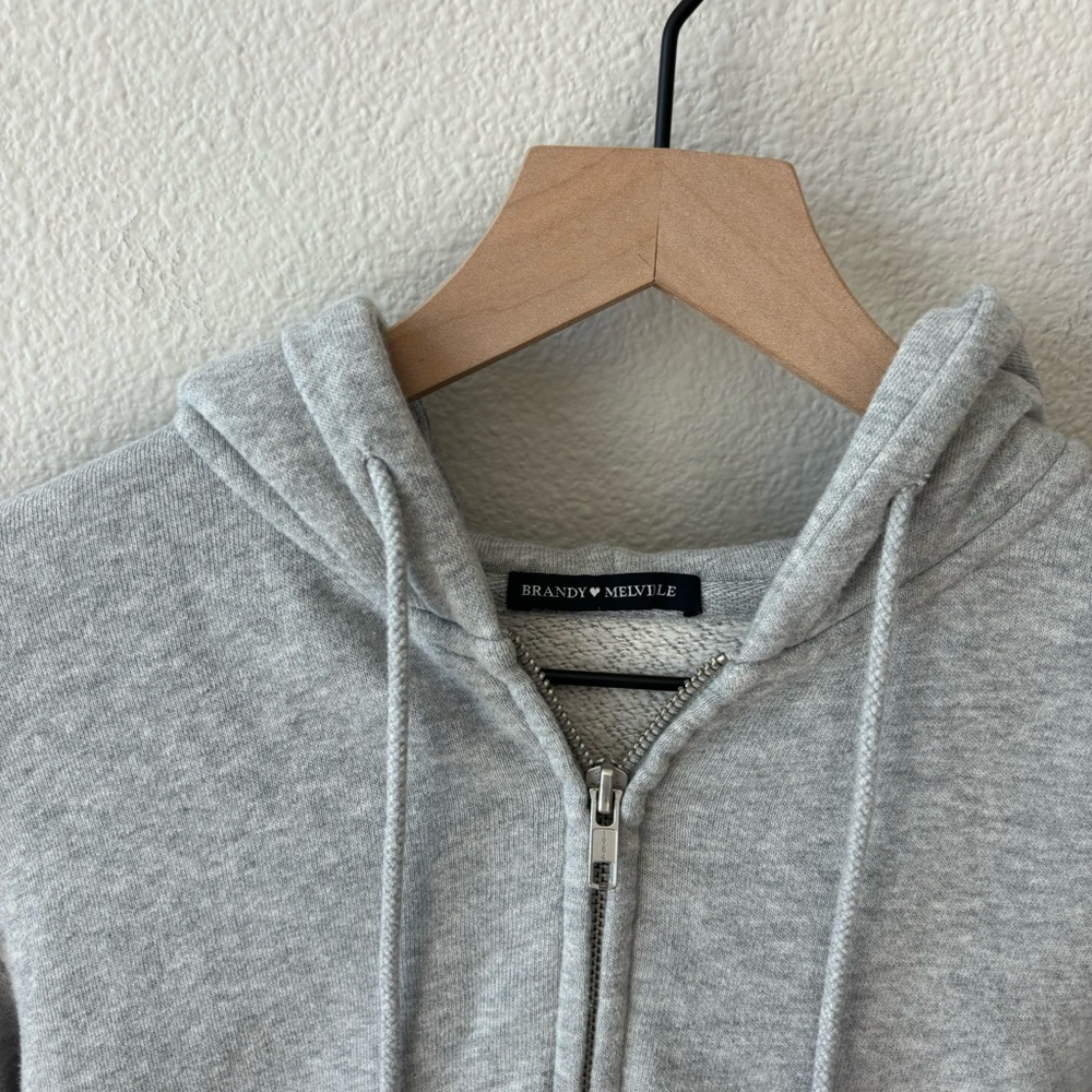SOLD Brandy Melville grey crop zip up sweater - Picture 2 of 2